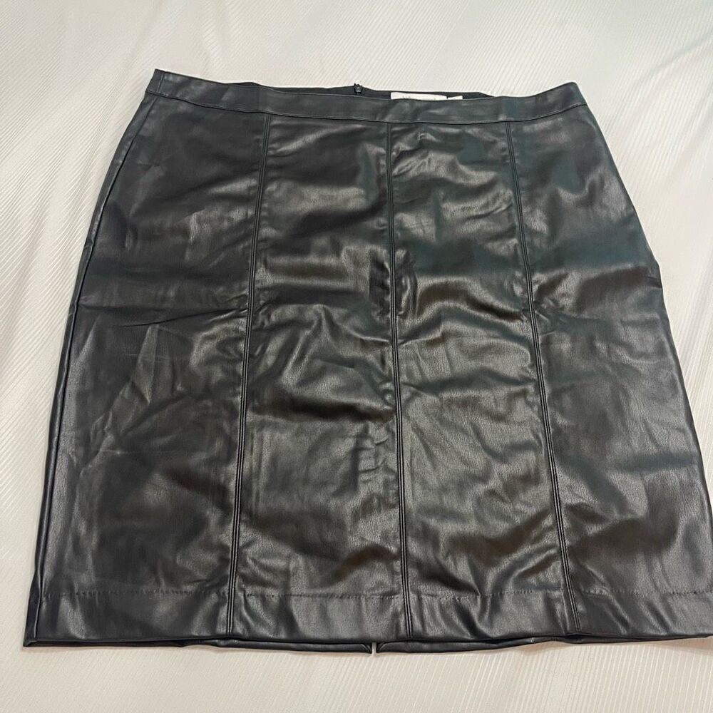 Bishop + Young Black Faux Leather Skirt Plus Size 3X